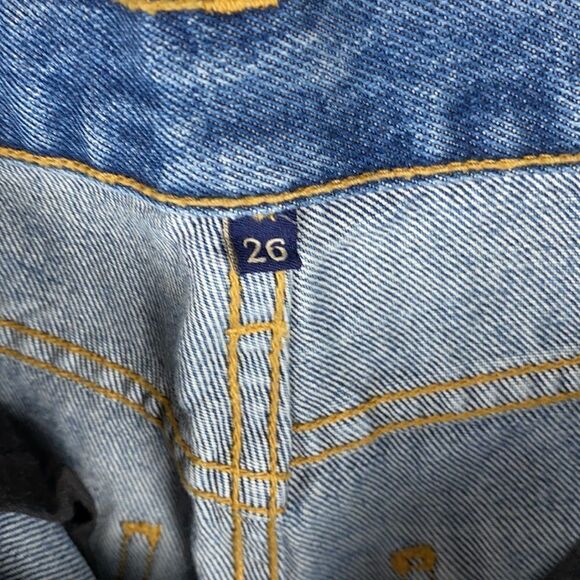 CARMAR  High Waisted Distressed Embroidered Studded Boyfriend Jeans Size 26 - Picture 12 of 15